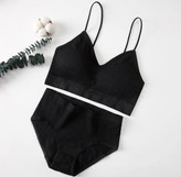 انواع لباس زیرزنانه